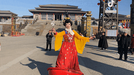 1751963828680202.gif 640 (5).gif